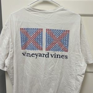 Lightly worn Vineyard Vines T-shirt
